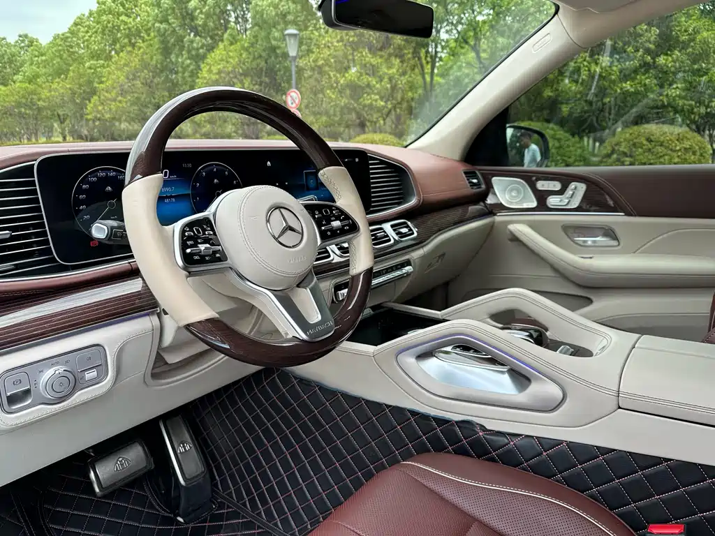 Mercedes-Benz GLS — миниатюра 5