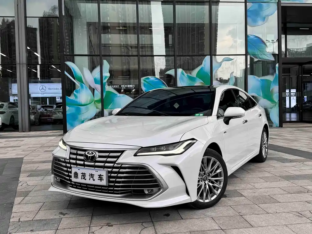 Toyota Avalon 2025