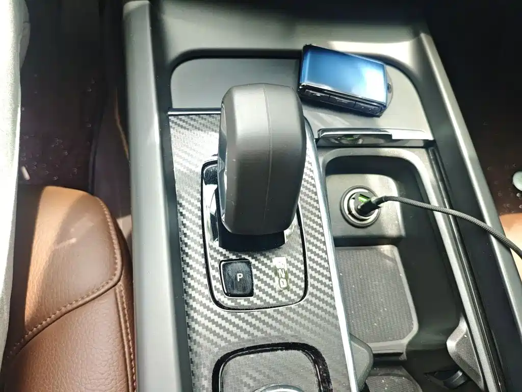 Volvo XC60 2024 B5 Luxury