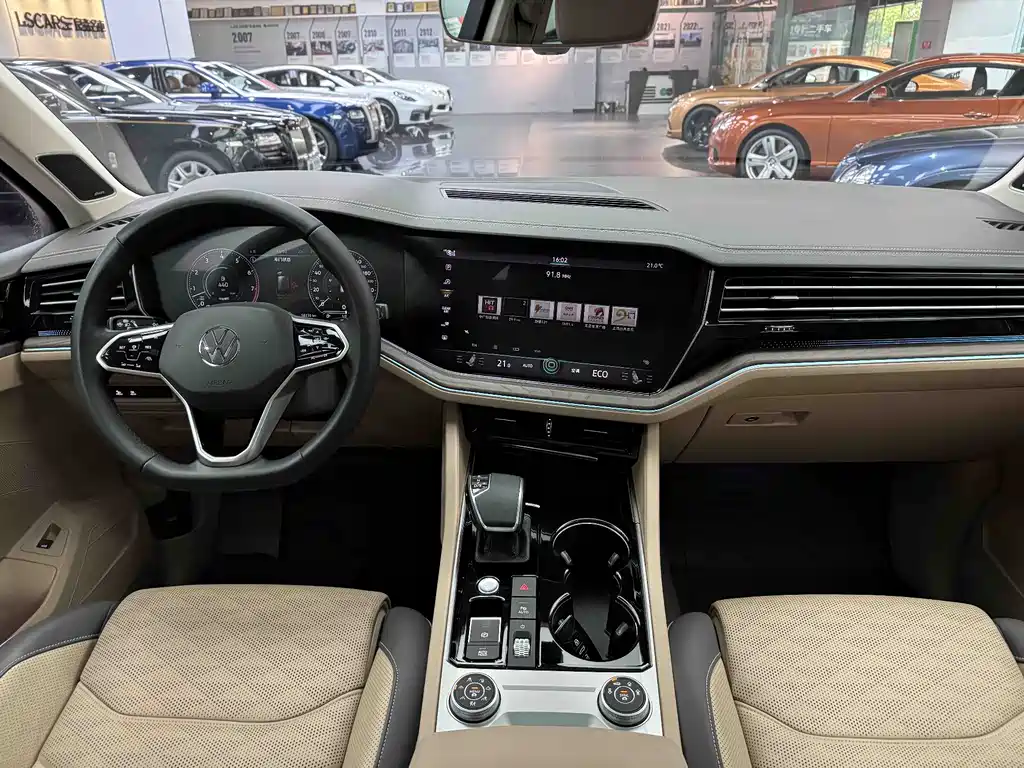 Volkswagen Touareg 2021 3.0TSI