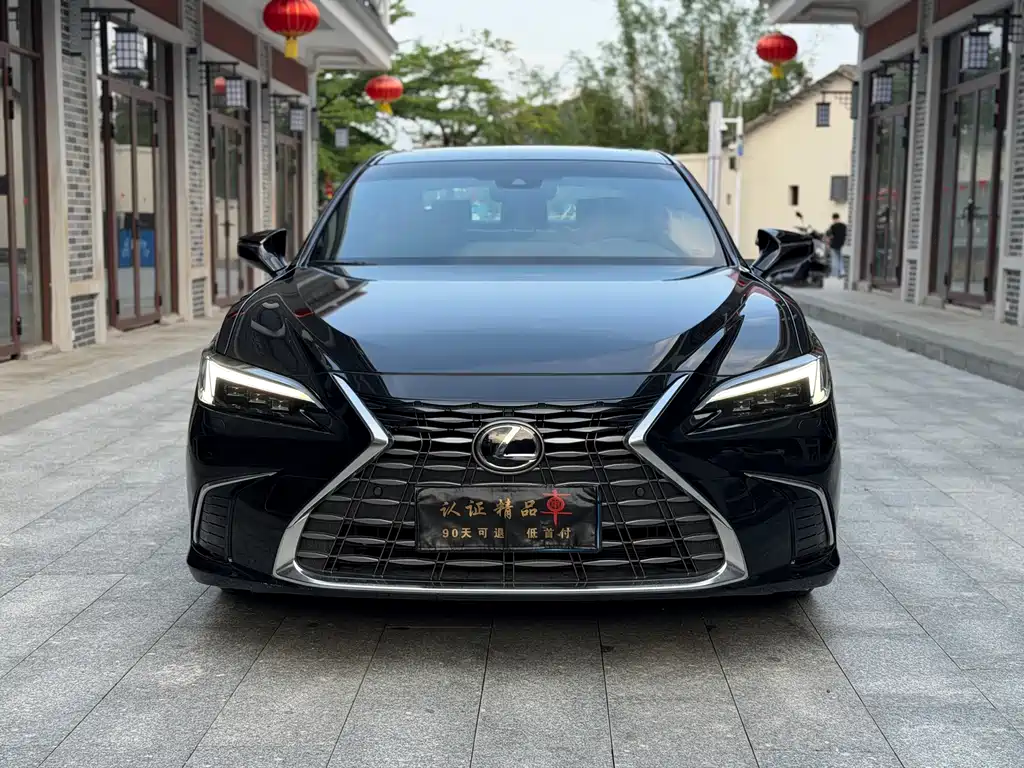 Lexus ES 2025 200 Premium