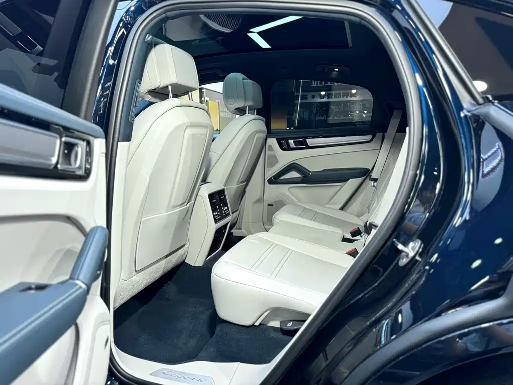 Porsche Cayenne 2023 Cayenne Coupé 3.0T
