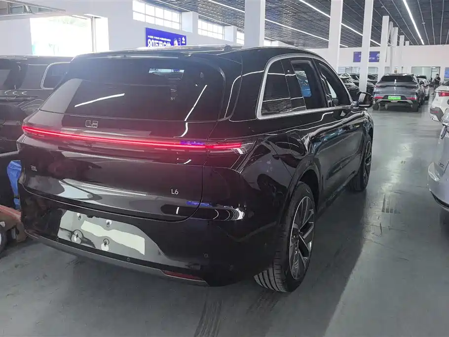 Li Auto L6 2024 Pro