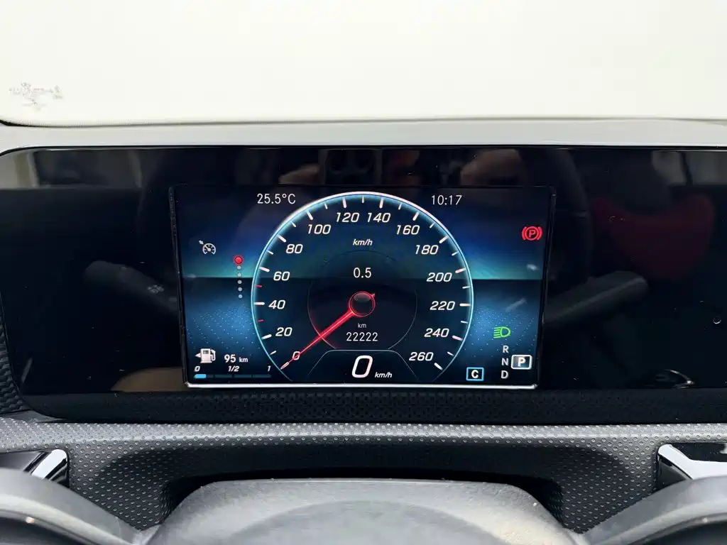 Mercedes-Benz A-Class — миниатюра 16