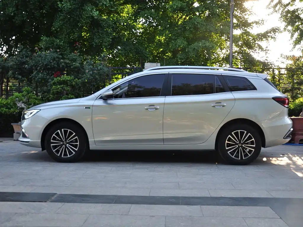 Roewe Ei5 — миниатюра 3