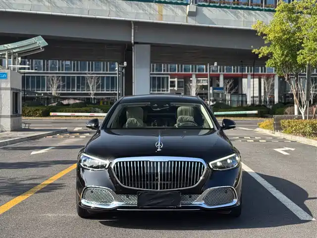 MERCEDES-BENZ MAYBACH S CLASS 2024