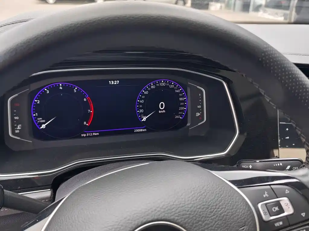 Volkswagen Sagitar 2022 280TSI DSG