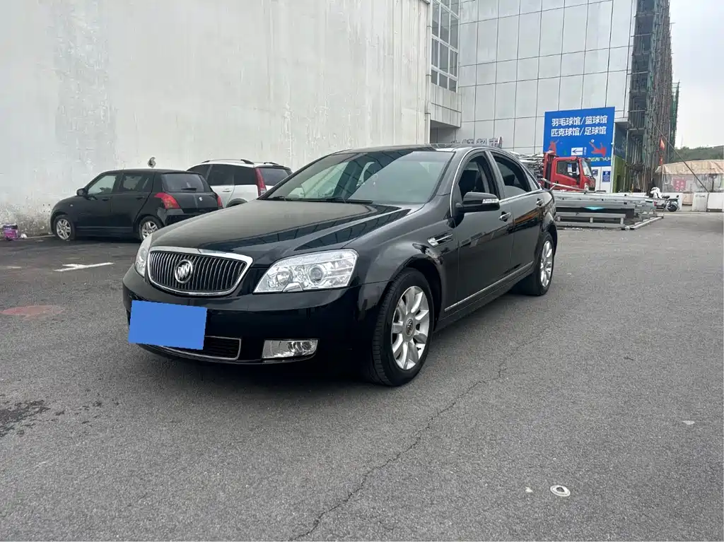 Buick Park Avenue 2013