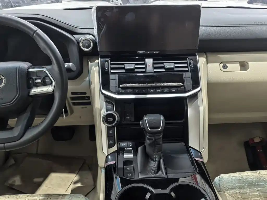 Toyota Land Cruiser 2025 3.3L AT