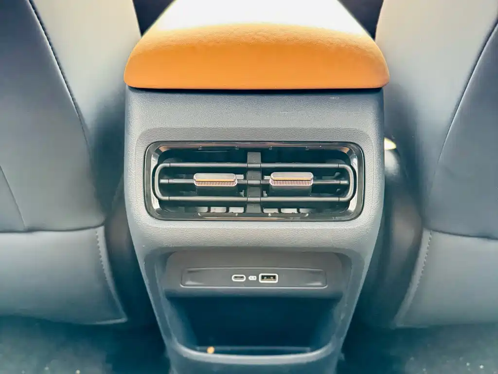 GEELY GALAXY GALAXY L7