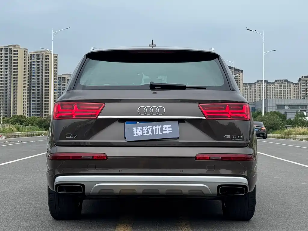 Audi Q7 2019 45 TFSI Comfort