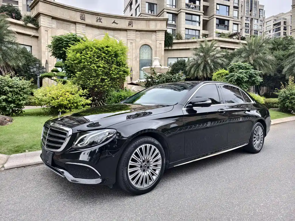 Mercedes-Benz E-Class 2019
