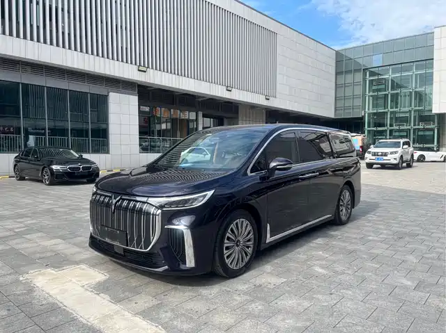 VOYAH LANTU DREAMER 2025