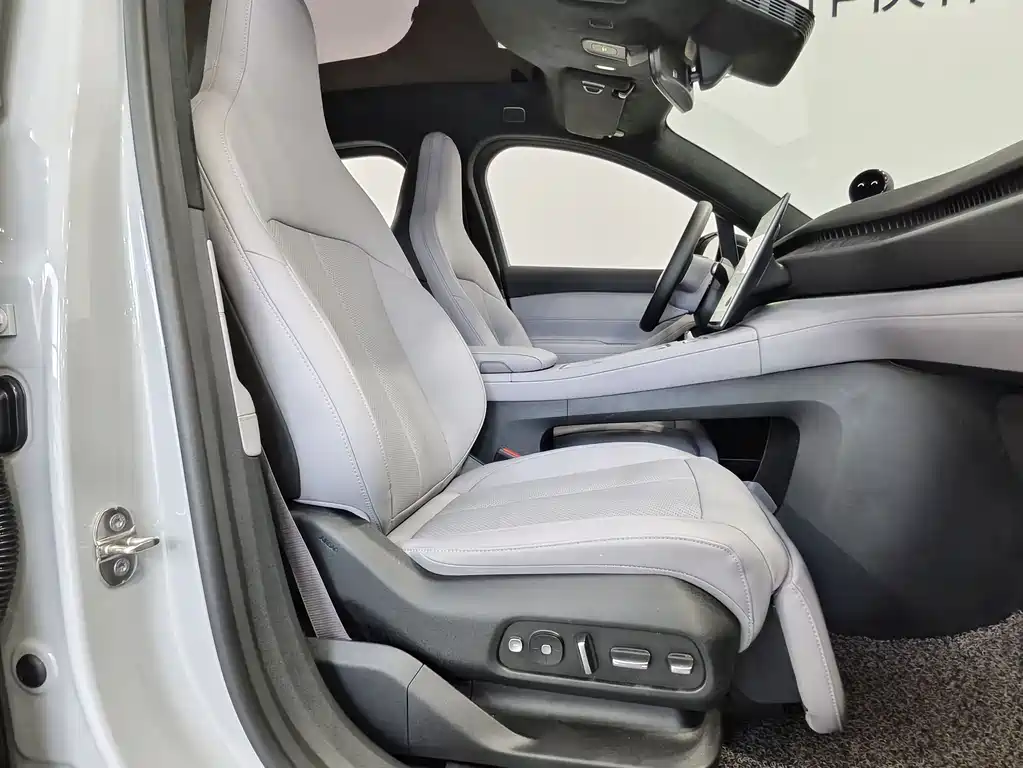 NIO EC6 2024 75kWh