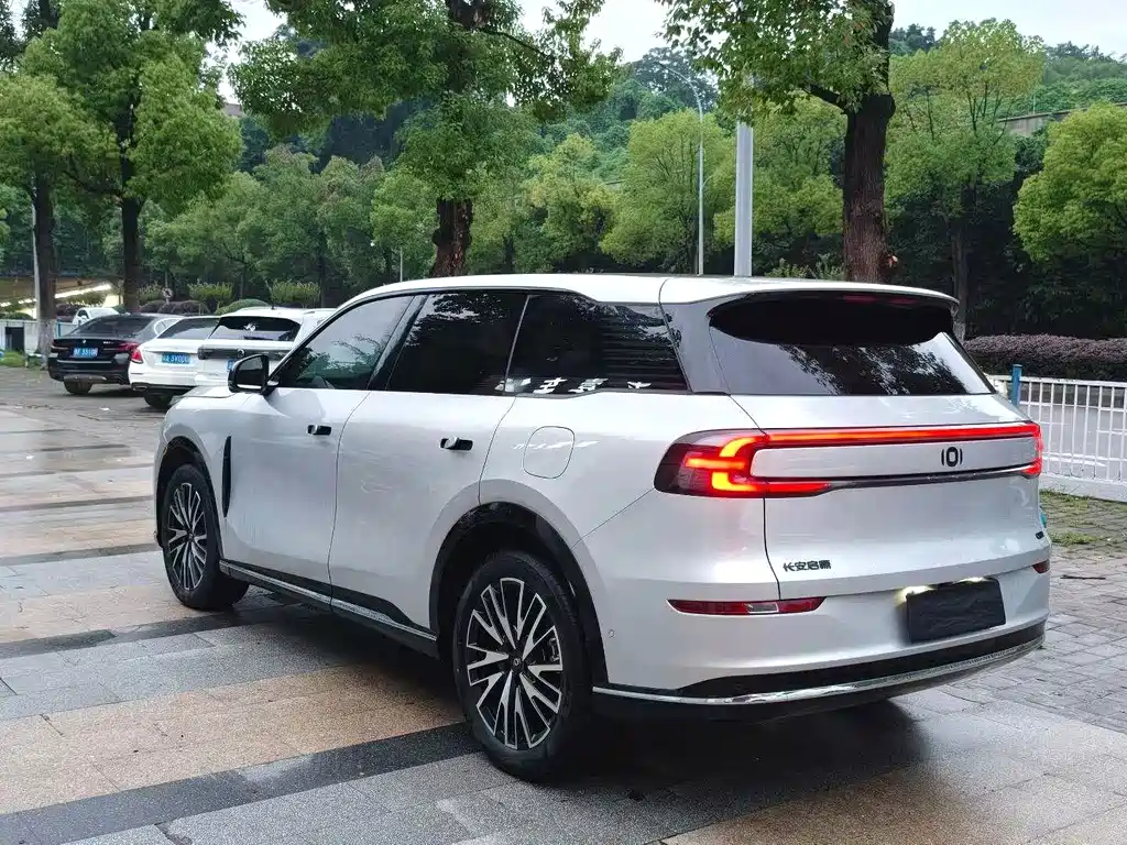 Changan Q07 2025 215 Flagship PLUS