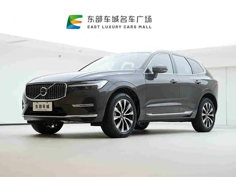 Volvo XC60 2022
