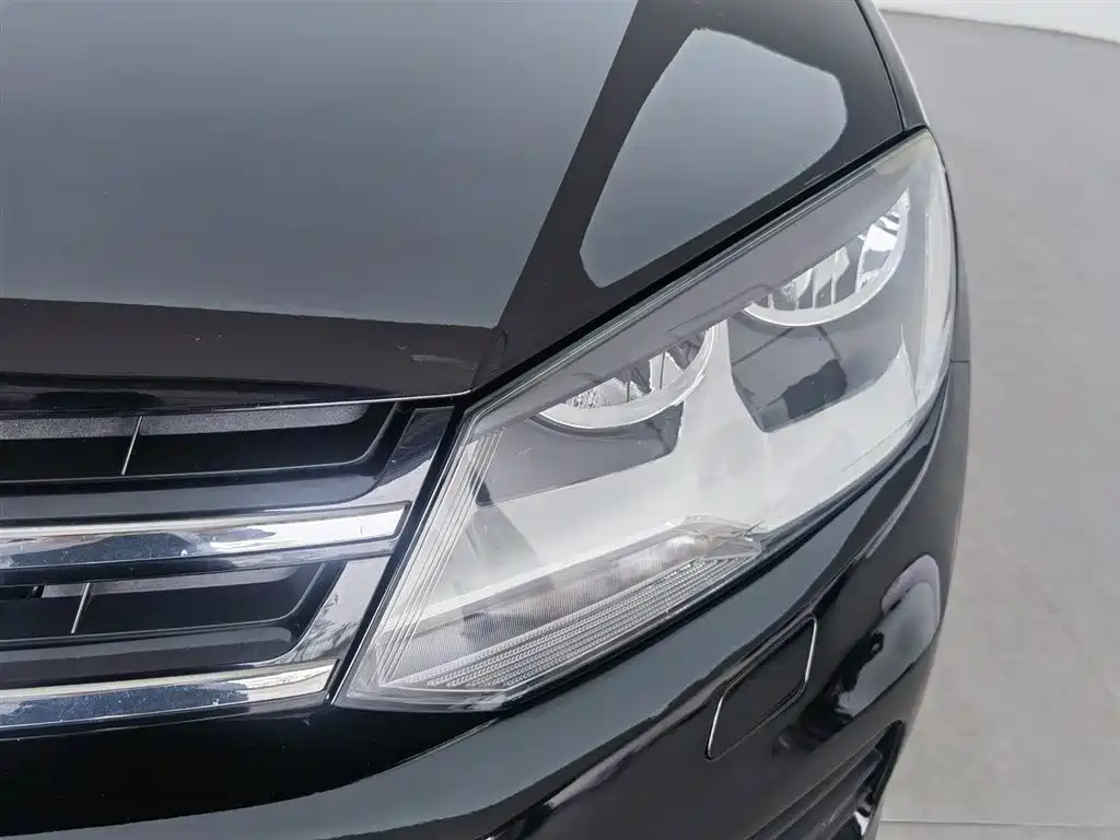Volkswagen Touareg 2011 3.0TSI