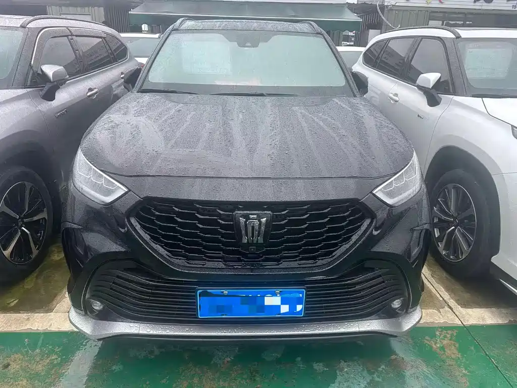Toyota Crown Kluger
