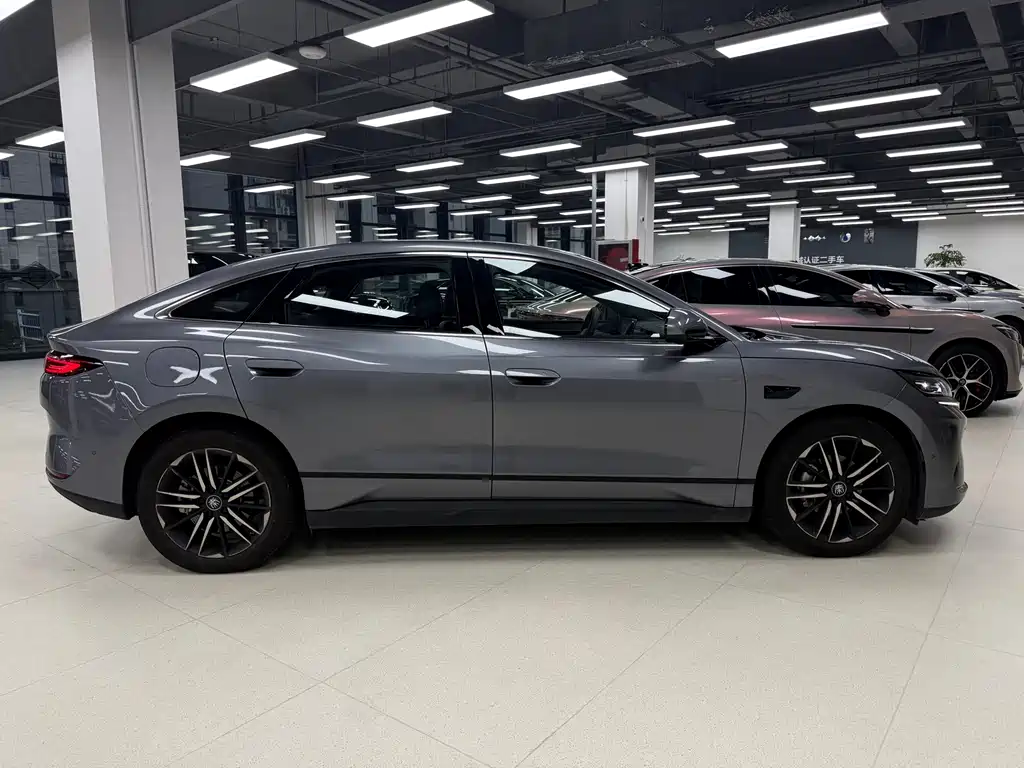 BYD Qin L — миниатюра 4