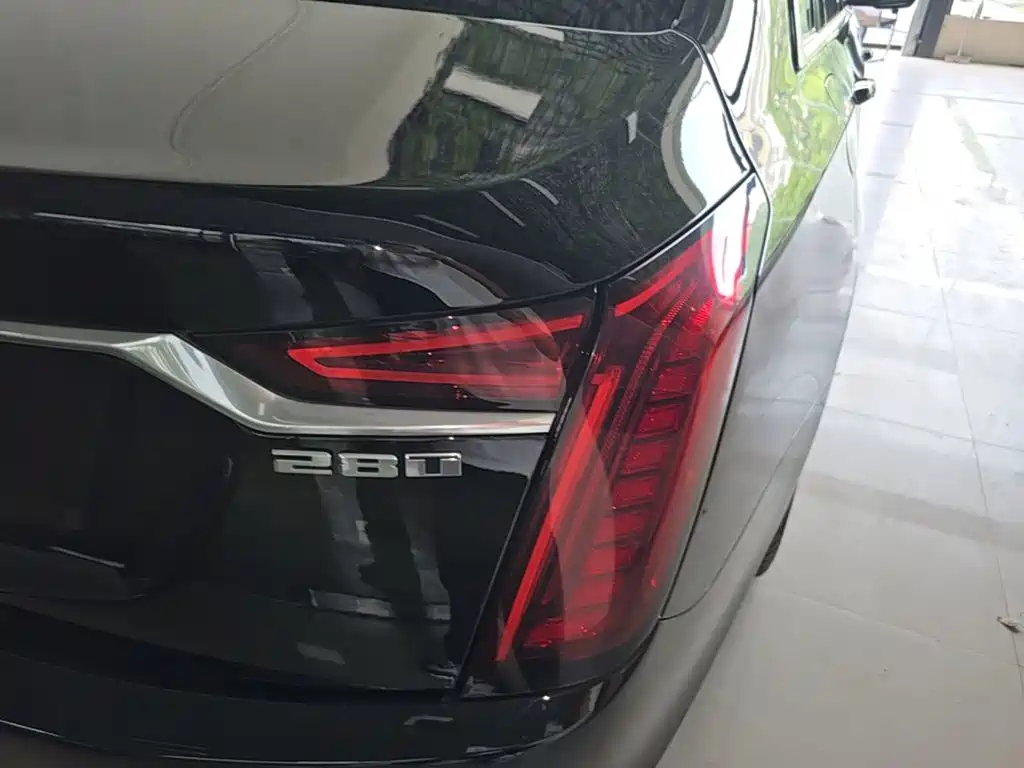 Cadillac CT6 — миниатюра 8