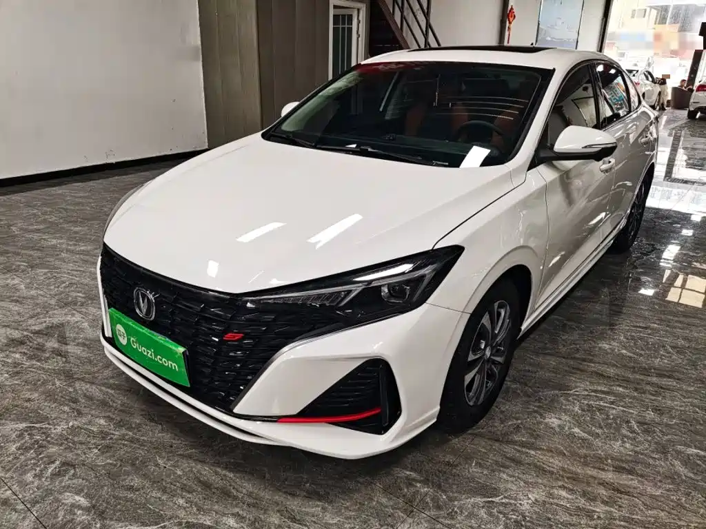 Changan Eado — миниатюра 2
