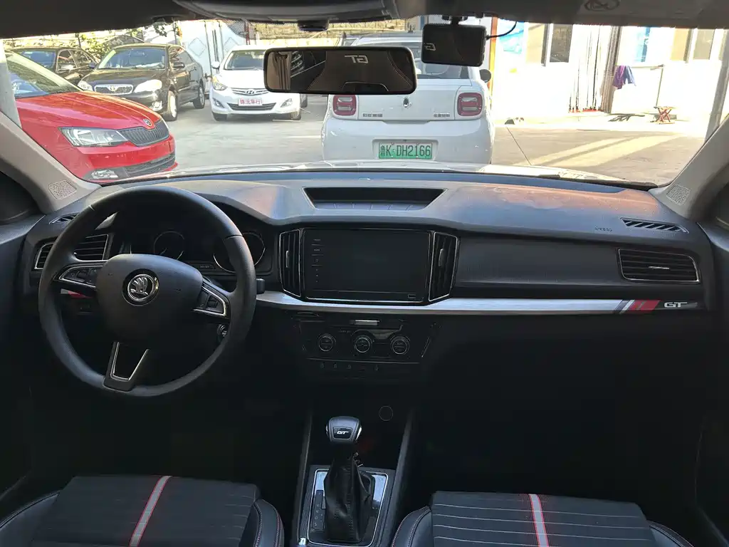 Skoda Kamiq — миниатюра 4