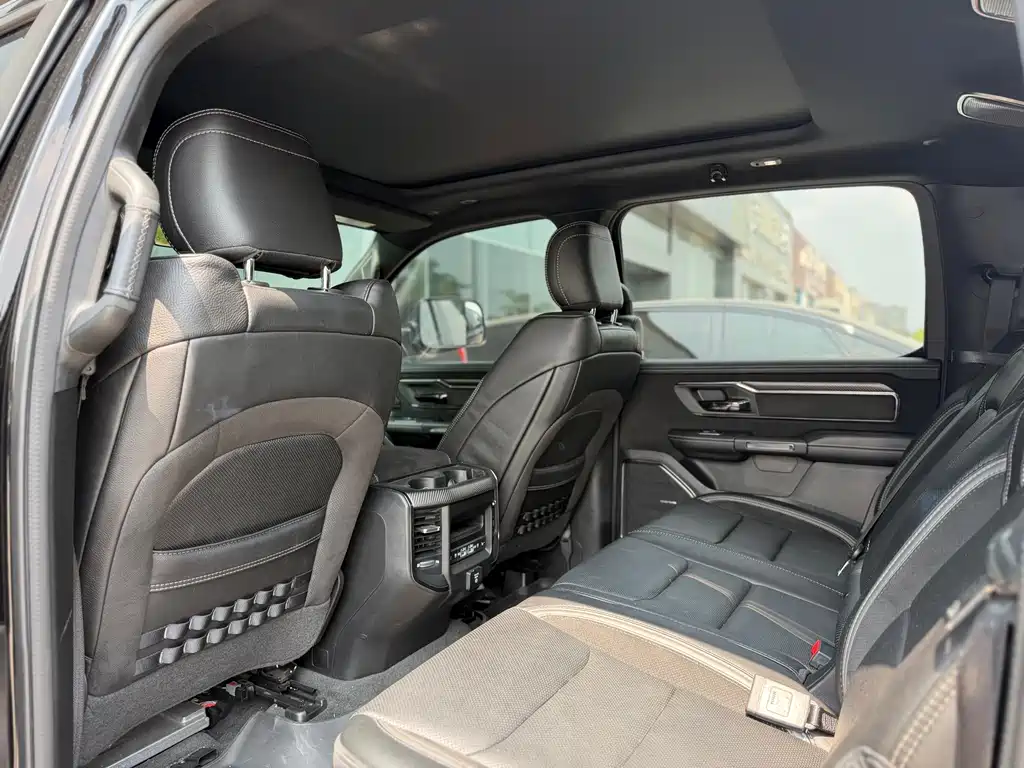 RAM Ram Trucks — миниатюра 8