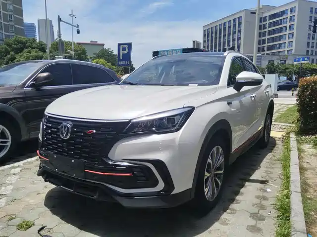 CHANGAN CS85 COUPE
