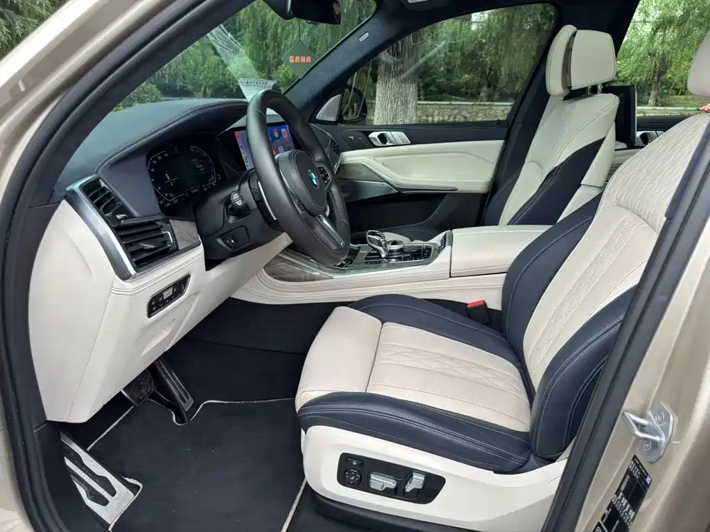 BMW X7 — миниатюра 7