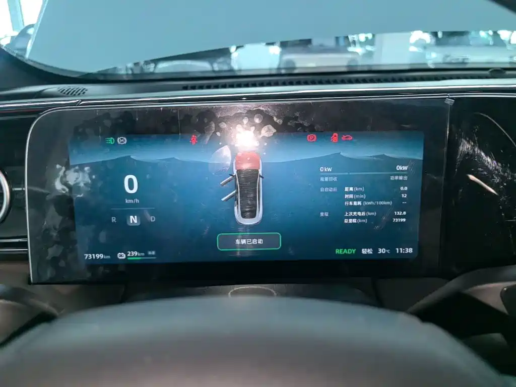 Leapmotor Leapmotor C01 — миниатюра 12