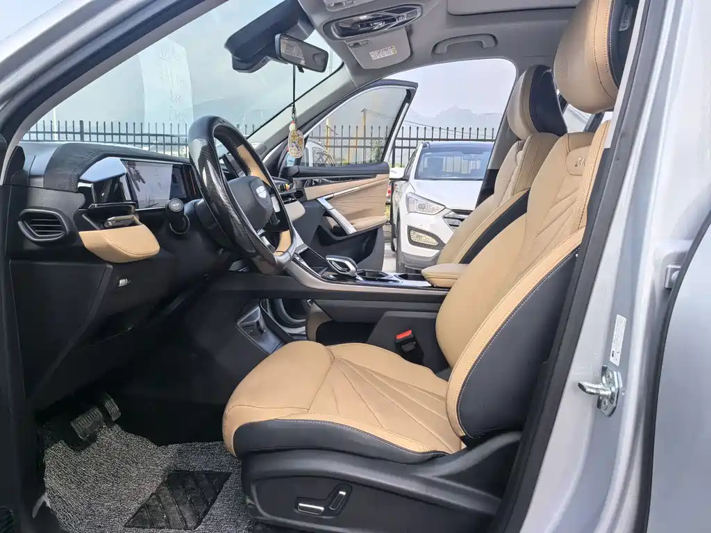 Geely Boyue L — миниатюра 9