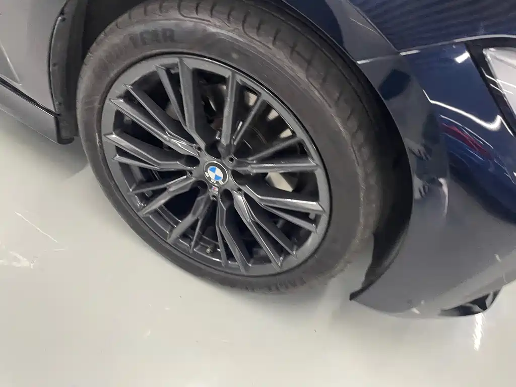 BMW 3 Series — миниатюра 2