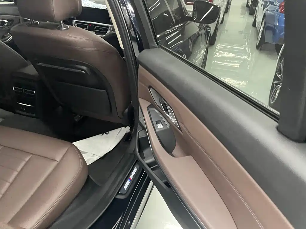 BMW 3 Series — миниатюра 5