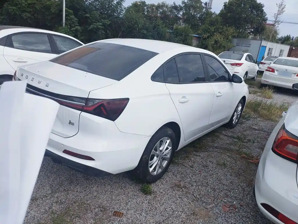 Roewe i5 — миниатюра 16