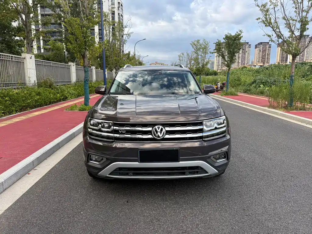 Volkswagen Teramont — миниатюра 2