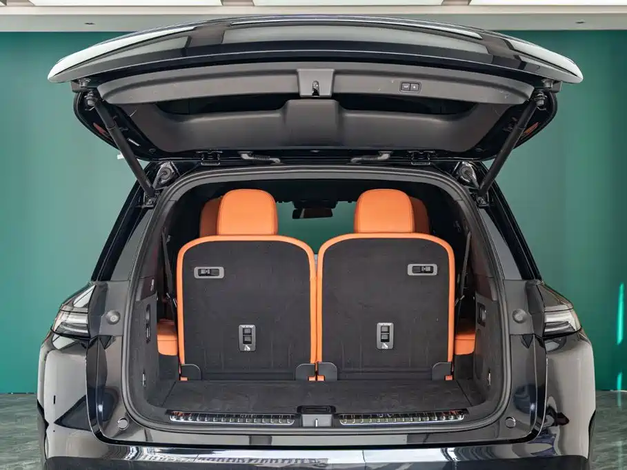 Li Auto Li L8 — миниатюра 6