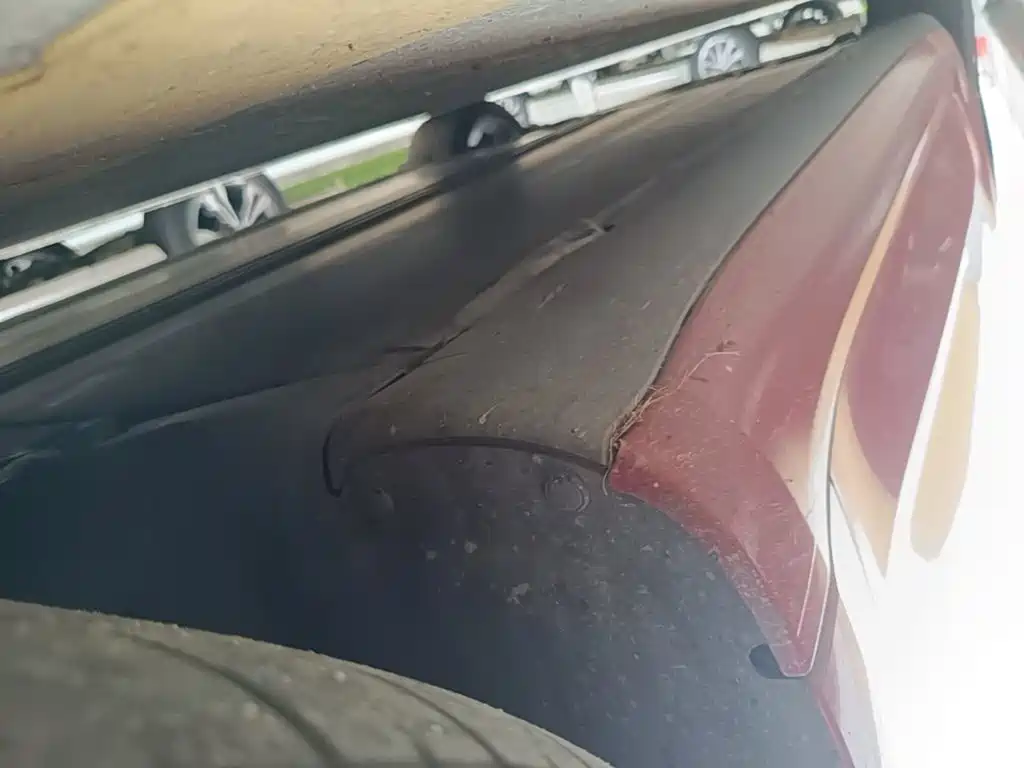 Tesla Model 3 — миниатюра 21