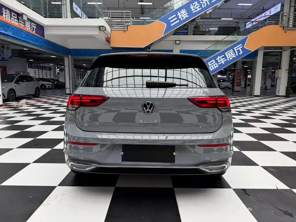Volkswagen Golf — миниатюра 15