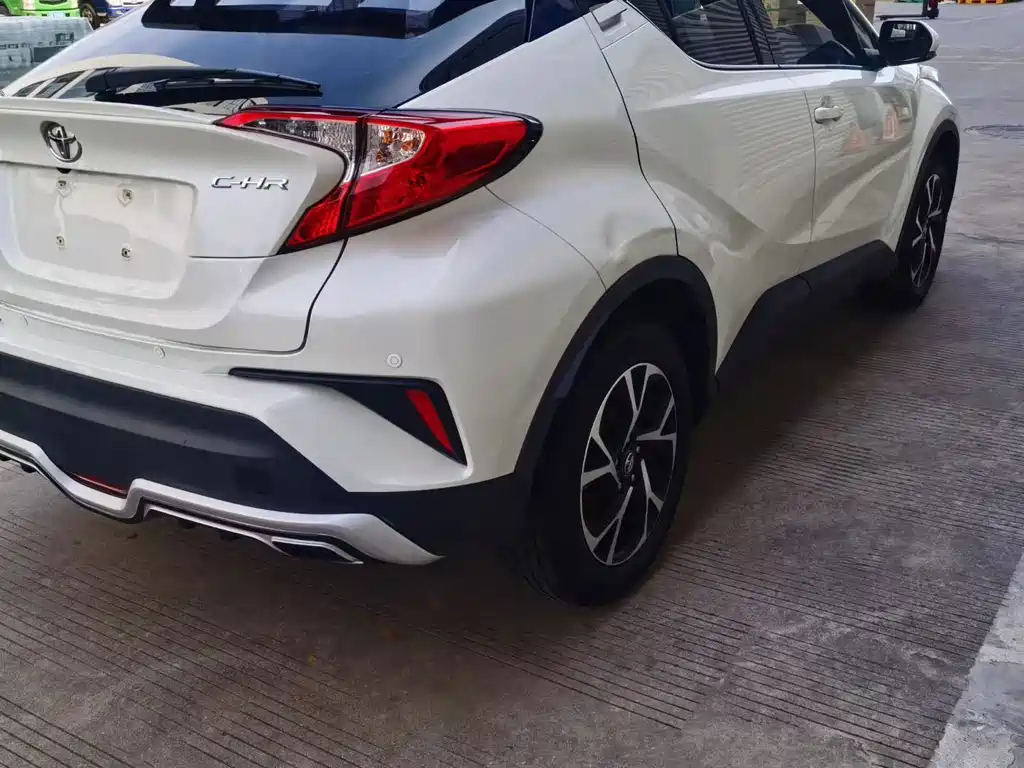 Toyota C-HR — миниатюра 3
