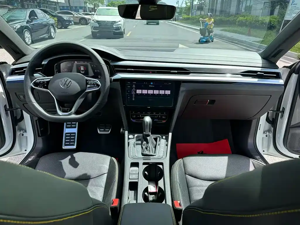 Volkswagen CC — миниатюра 5