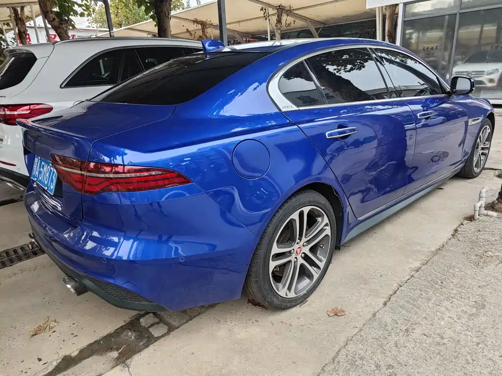 JAGUAR  XEL