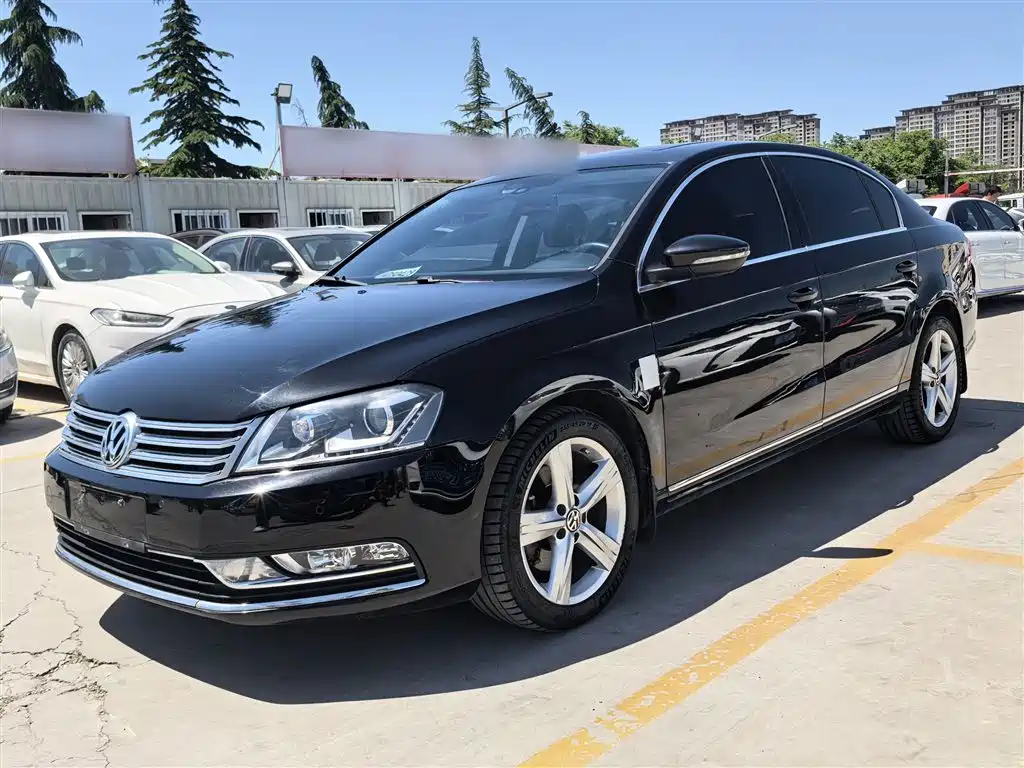 Volkswagen Magotan 2016