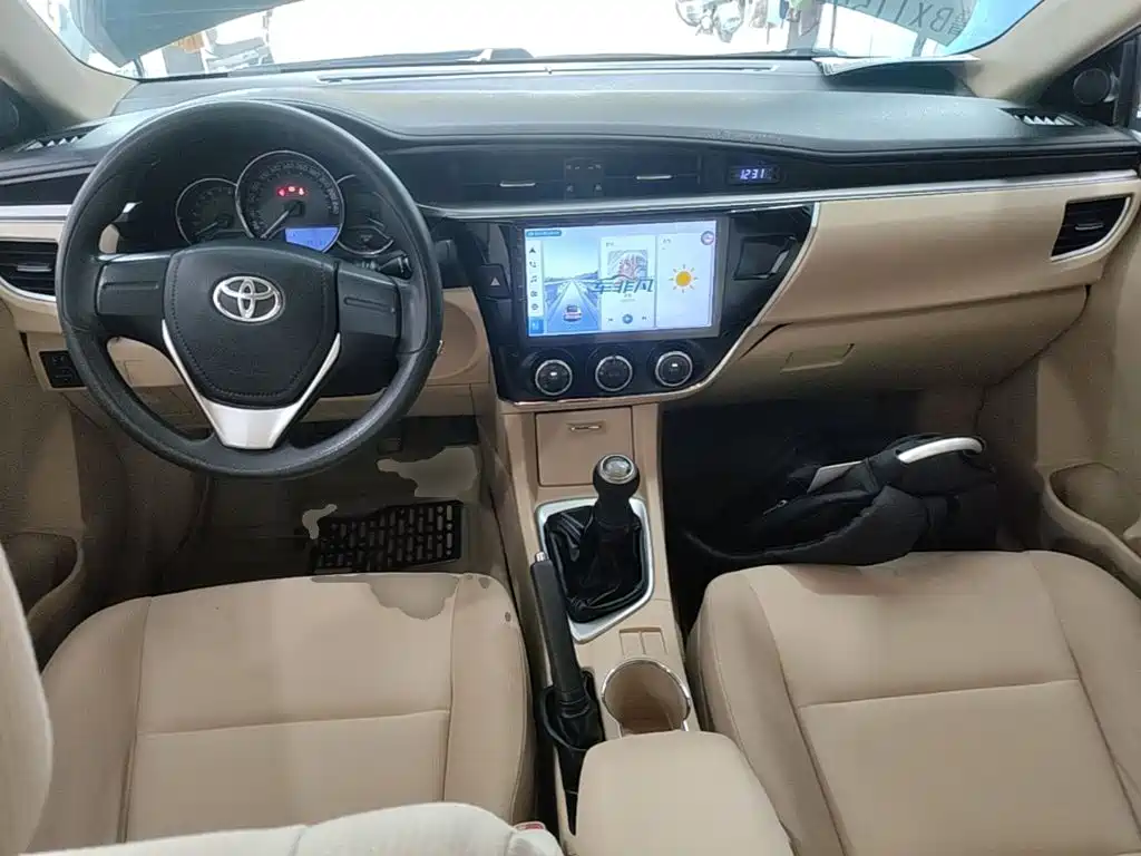 Toyota Corolla — миниатюра 10