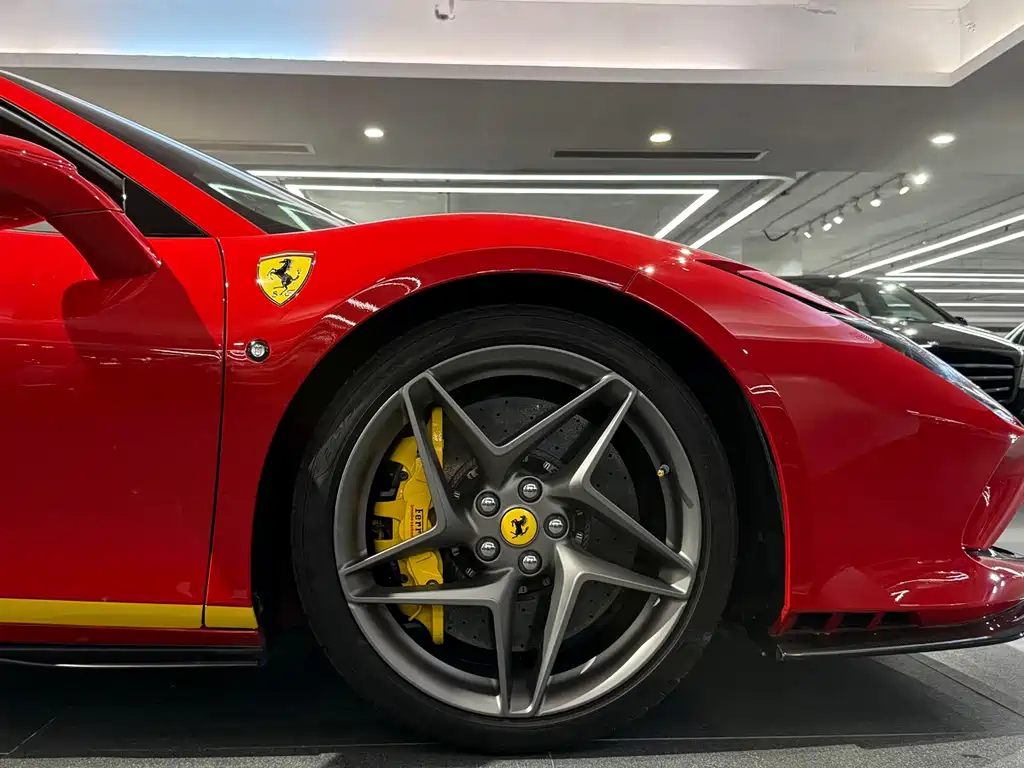 Ferrari F8 2020 Spider 3.9T V8