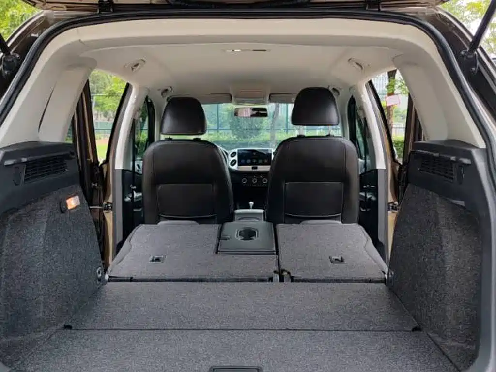 Volkswagen Tiguan — миниатюра 9