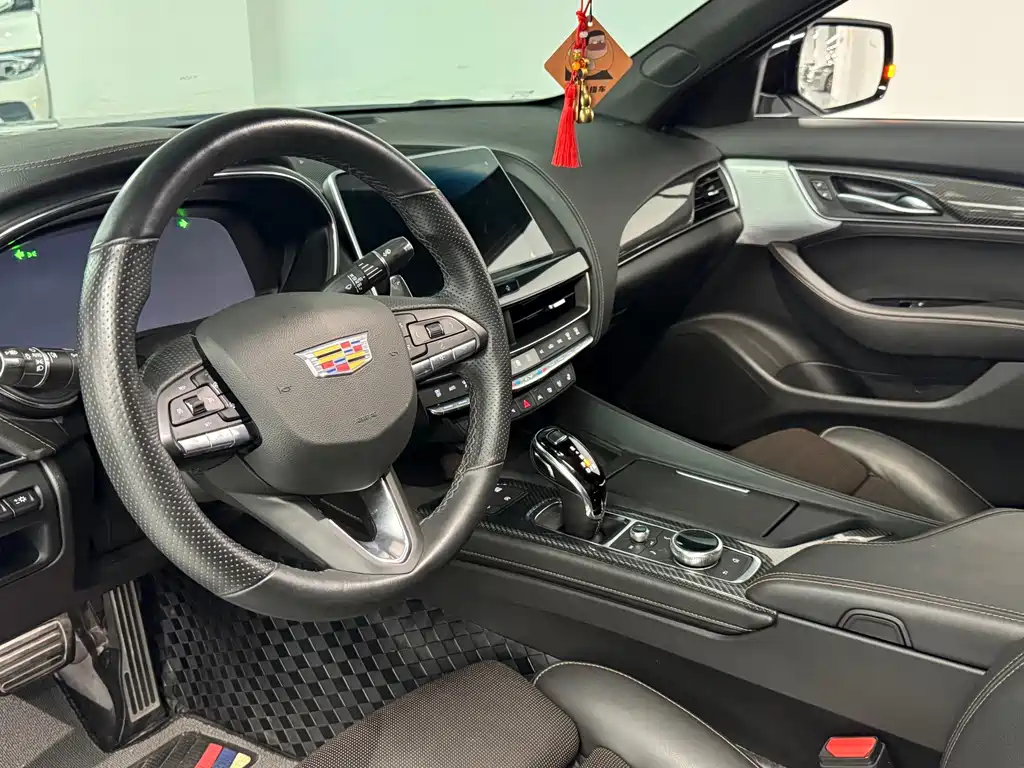 Cadillac CT5 — миниатюра 4
