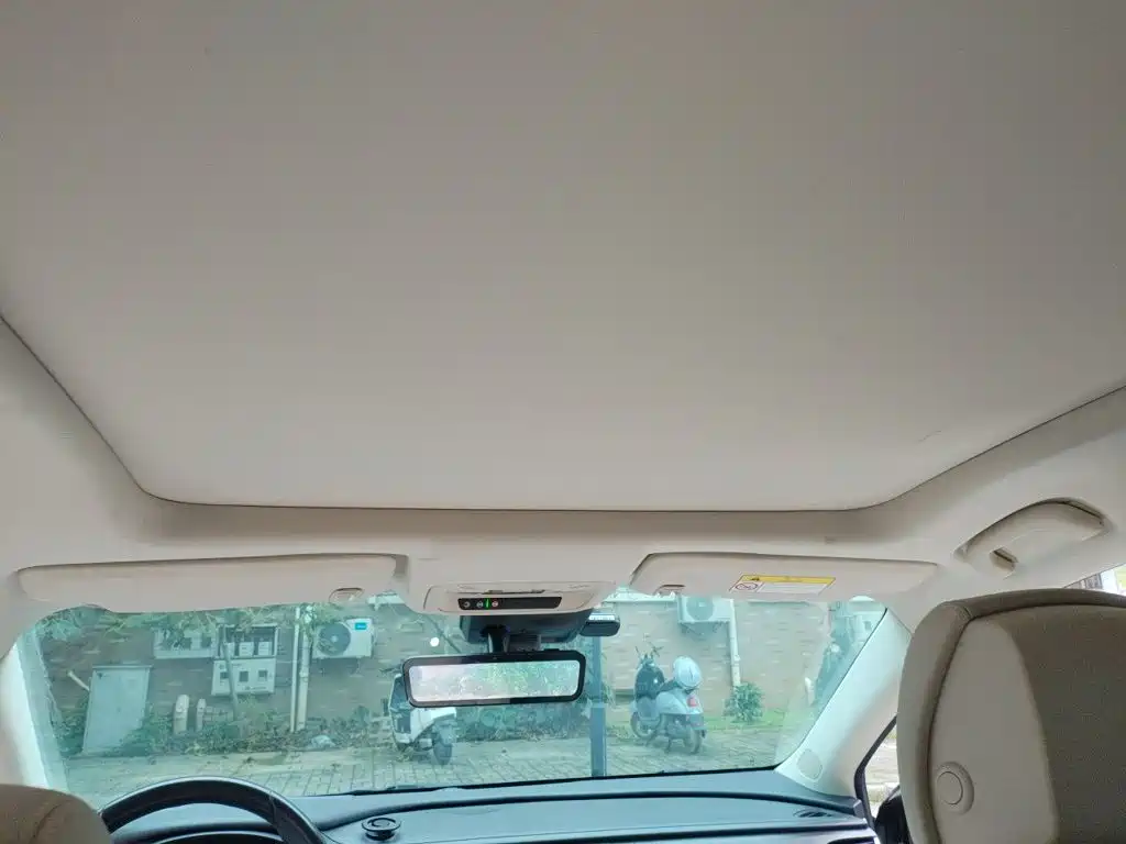 Buick LaCrosse — миниатюра 15