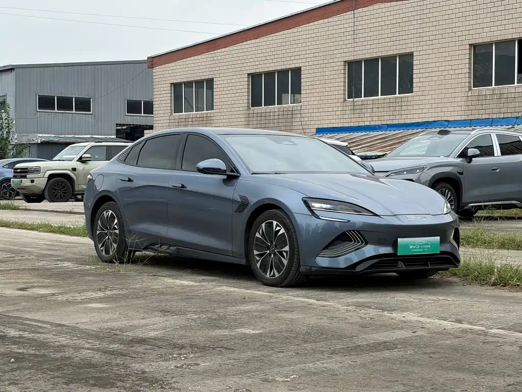 BYD Seal — миниатюра 3
