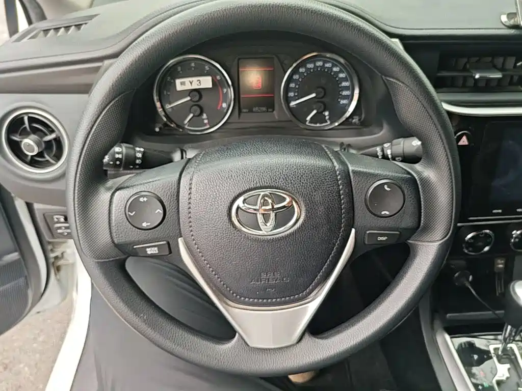 Toyota Corolla — миниатюра 11