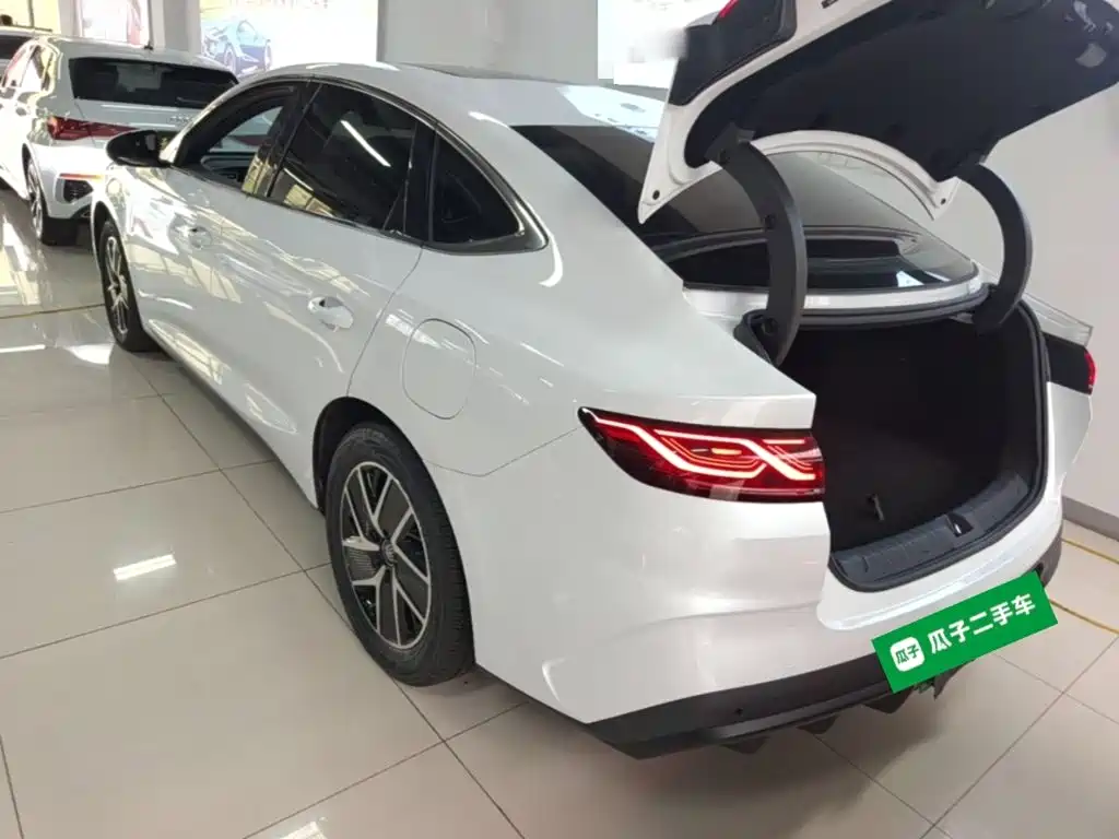 BYD Qin L — миниатюра 5
